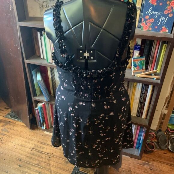 Lulu’s In the Garden black pink barbiecore floral L skater dress - Picture 2 of 4